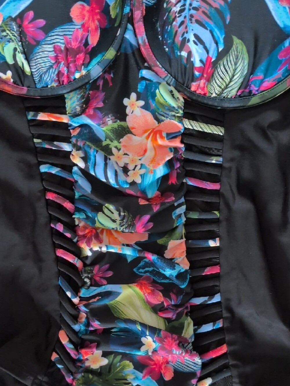 NWT Swimsuits For All Black One-Piece with Tropical Floral Panels - Picture 2 of 3